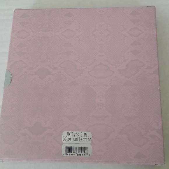 Mally's 9 pc color collection - Picture 4 of 4